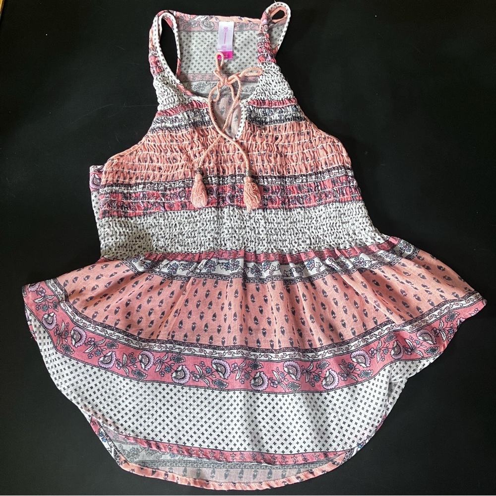 No Boundaries Small Tank Top Boho Style Pink White Paisley fairycore